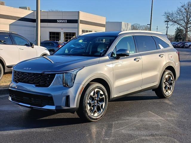 new 2025 Kia Sorento car, priced at $33,999