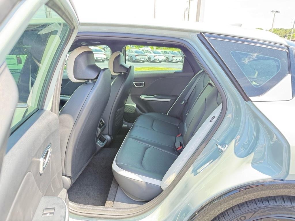 new 2025 Kia K4 car, priced at $29,519