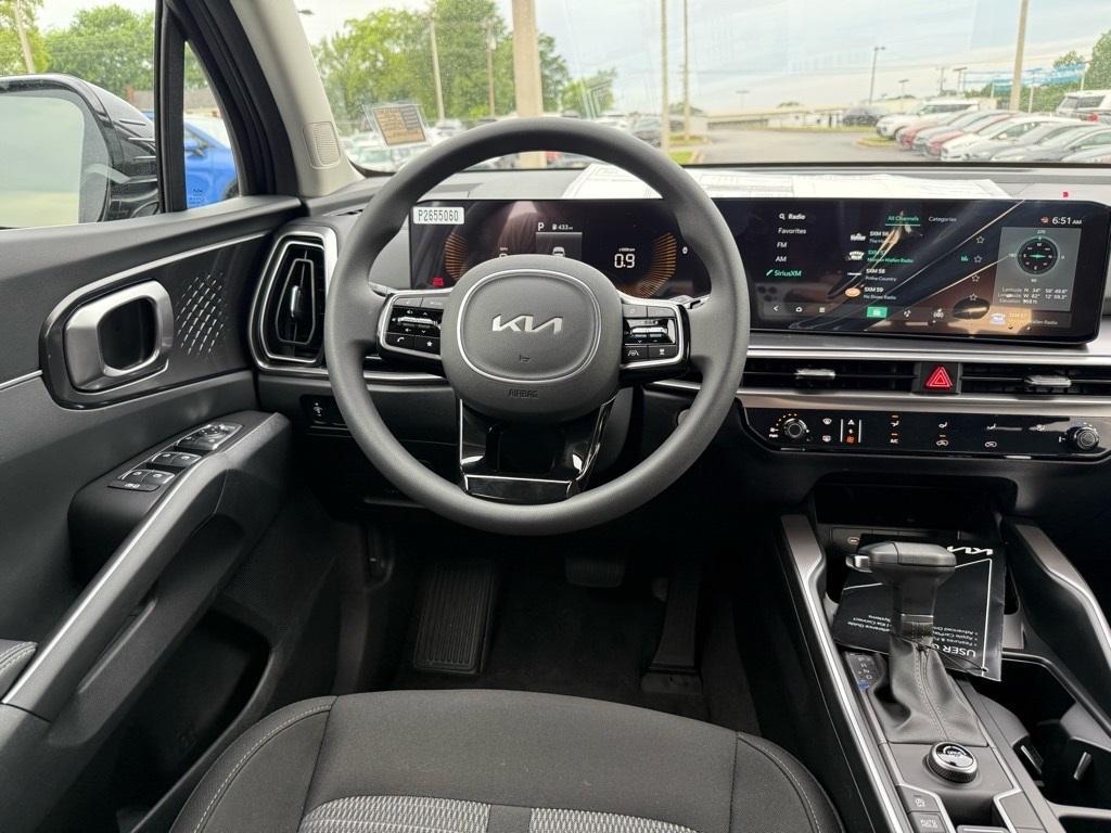 new 2025 Kia Sorento car, priced at $30,449