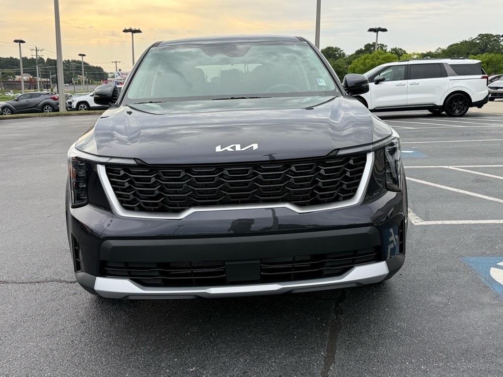 new 2025 Kia Sorento car, priced at $30,449