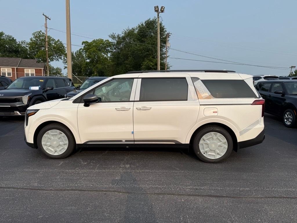 new 2025 Kia Carnival Hybrid car, priced at $53,962