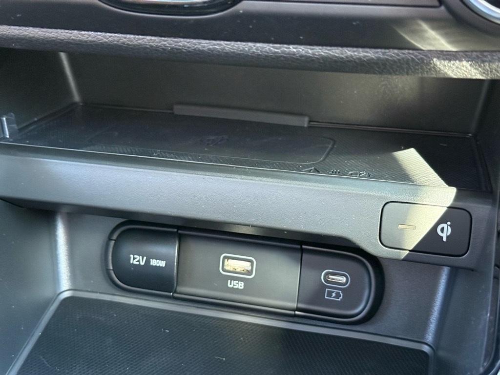 new 2025 Kia Soul car, priced at $26,357