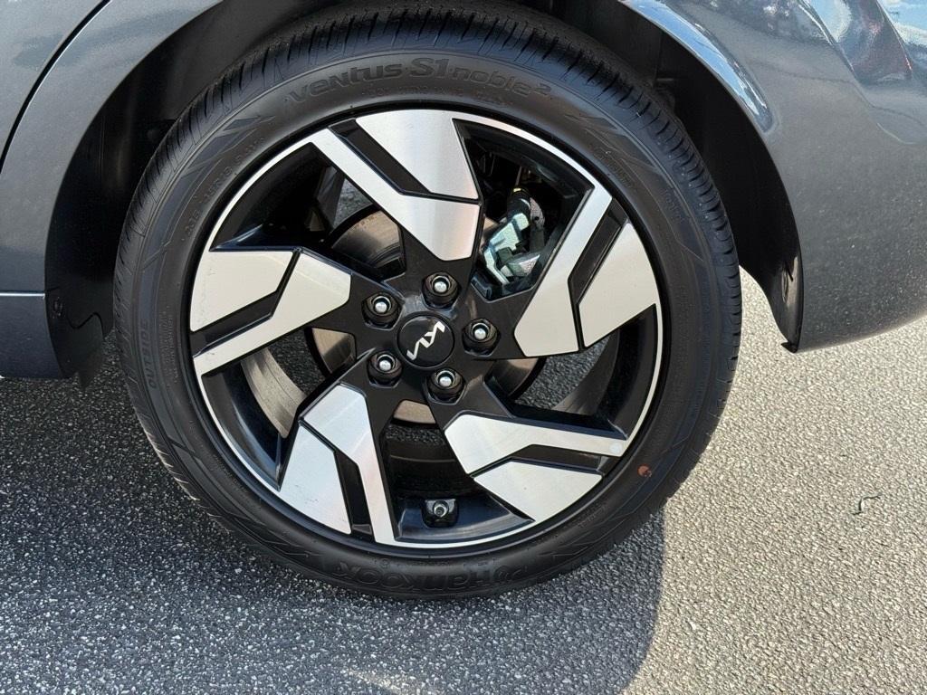 new 2025 Kia Soul car, priced at $26,357