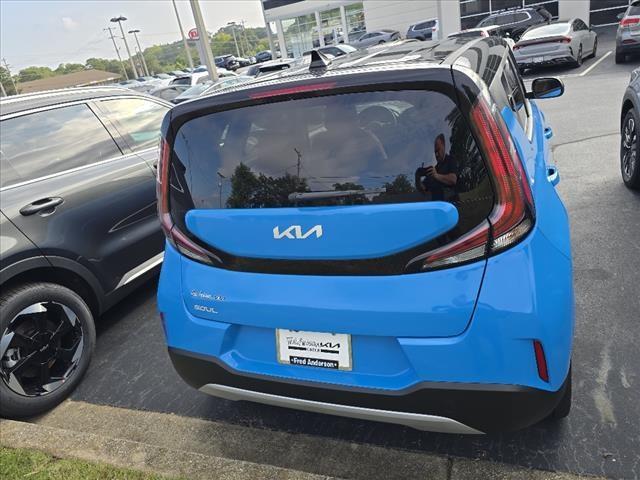 new 2025 Kia Soul car, priced at $23,999