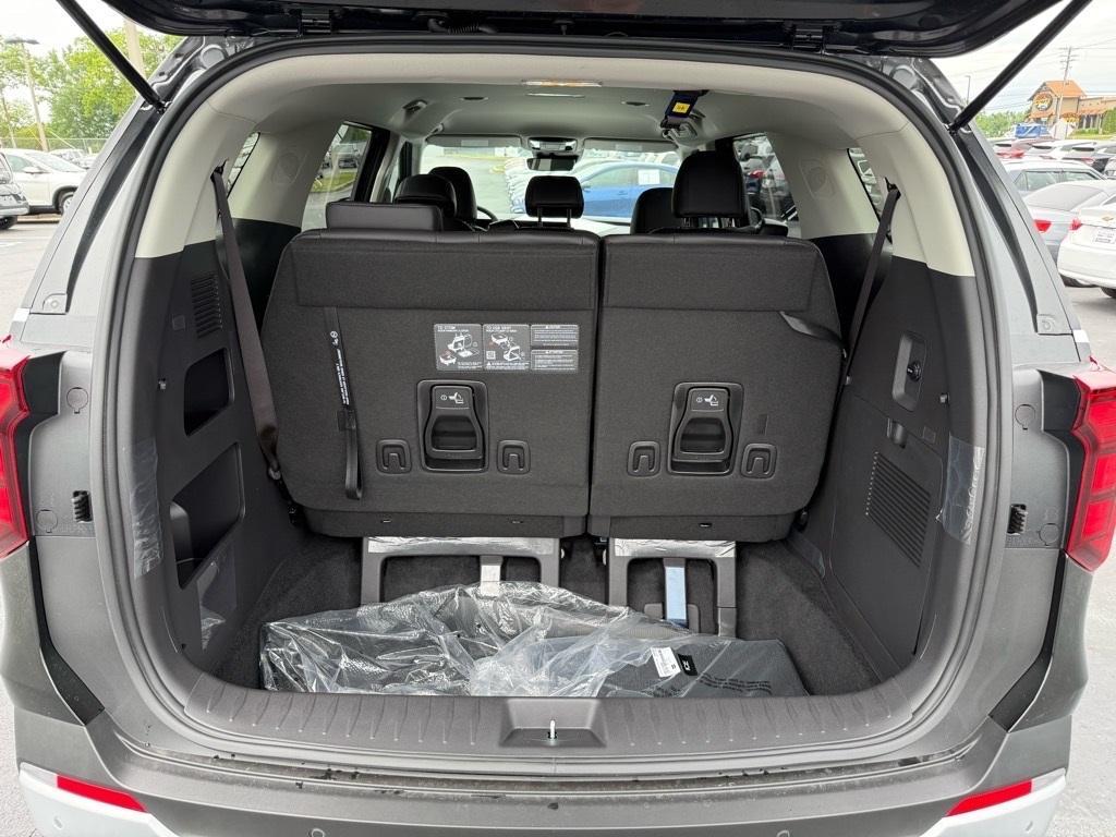 new 2025 Kia Carnival car, priced at $38,906