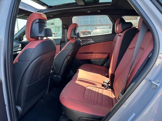 new 2025 Kia Sportage car, priced at $33,699