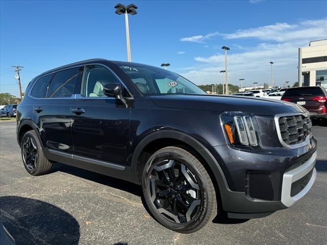 new 2025 Kia Telluride car, priced at $40,499