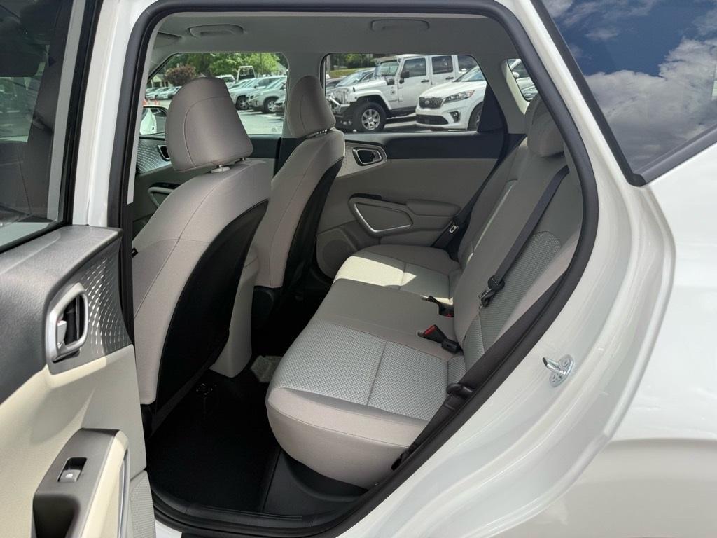 new 2025 Kia Soul car, priced at $21,792