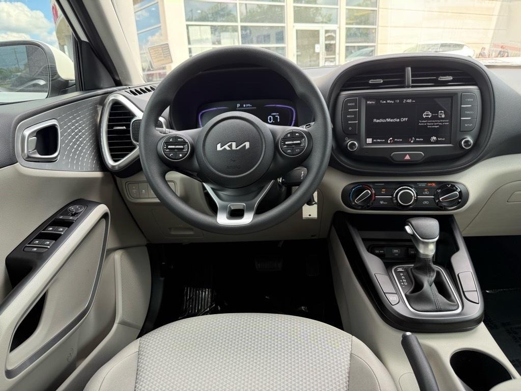 new 2025 Kia Soul car, priced at $21,792