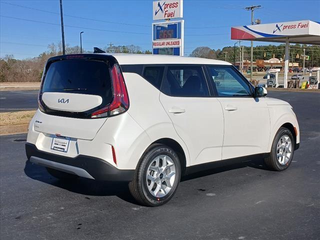 new 2025 Kia Soul car, priced at $22,260