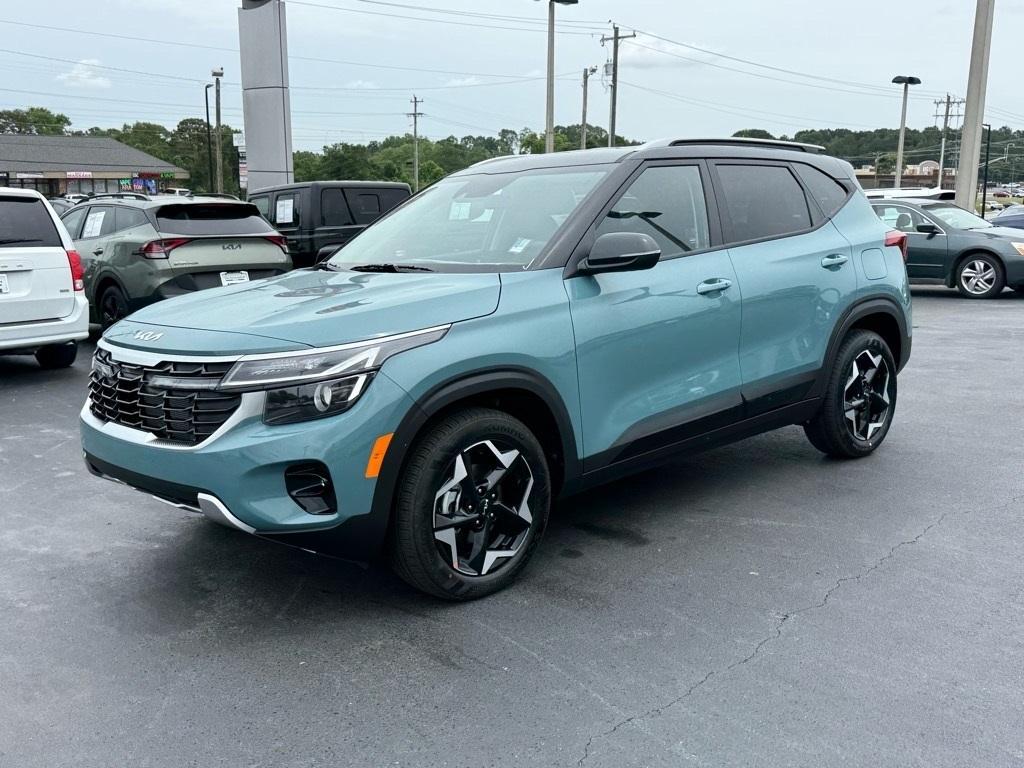 new 2025 Kia Seltos car, priced at $25,727