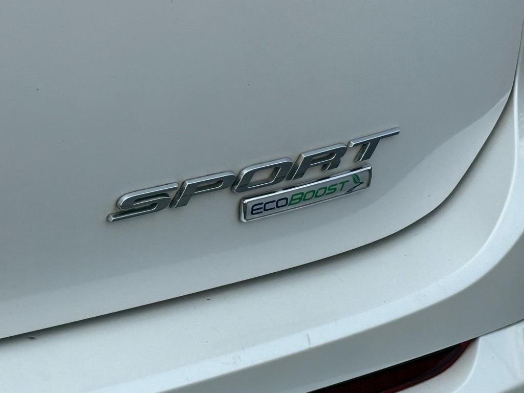 used 2015 Ford Edge car, priced at $9,999