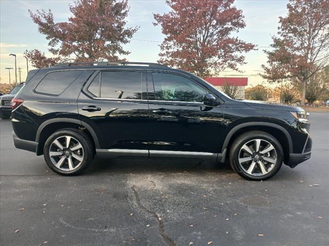 used 2024 Honda Pilot car, priced at $44,385