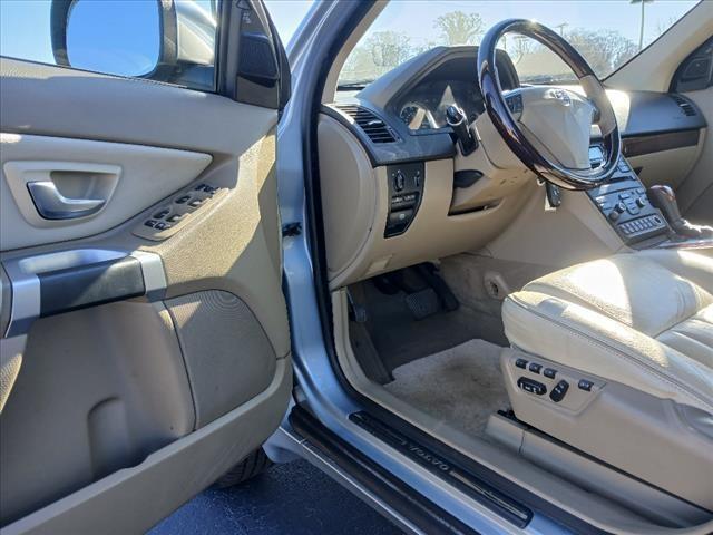 used 2014 Volvo XC90 car, priced at $9,995