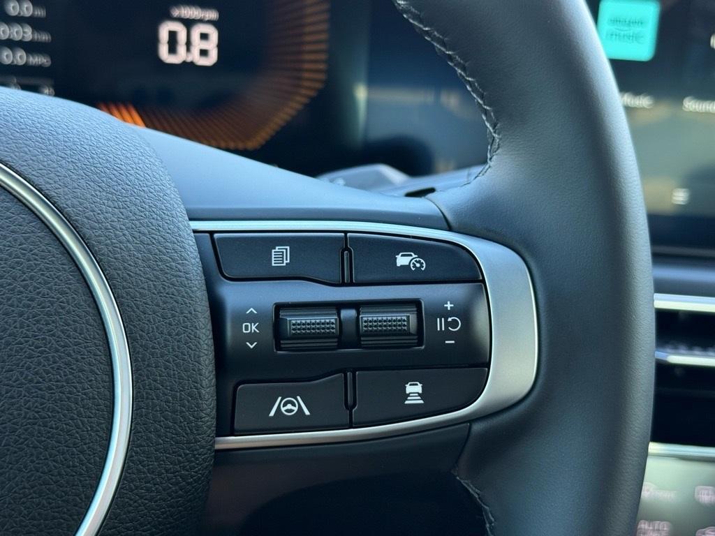 new 2025 Kia K5 car, priced at $28,593