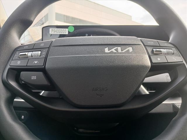 new 2025 Kia K4 car, priced at $24,715