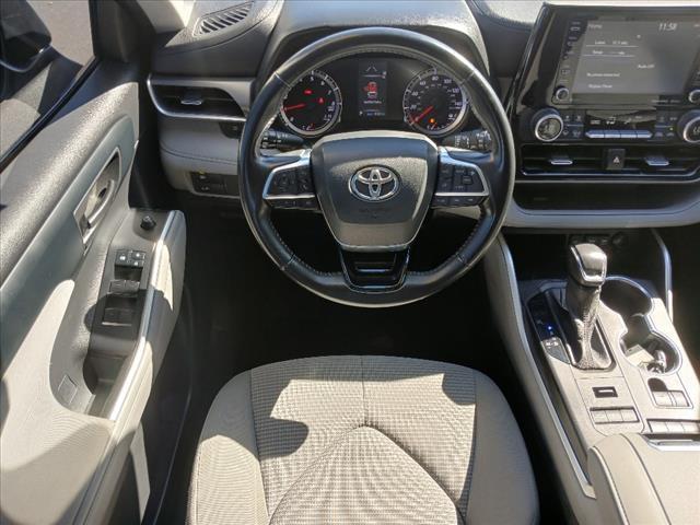 used 2021 Toyota Highlander car, priced at $31,424