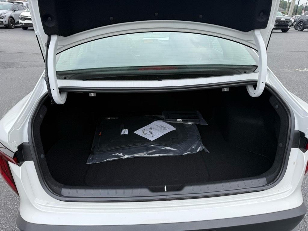 new 2025 Kia K4 car, priced at $23,448