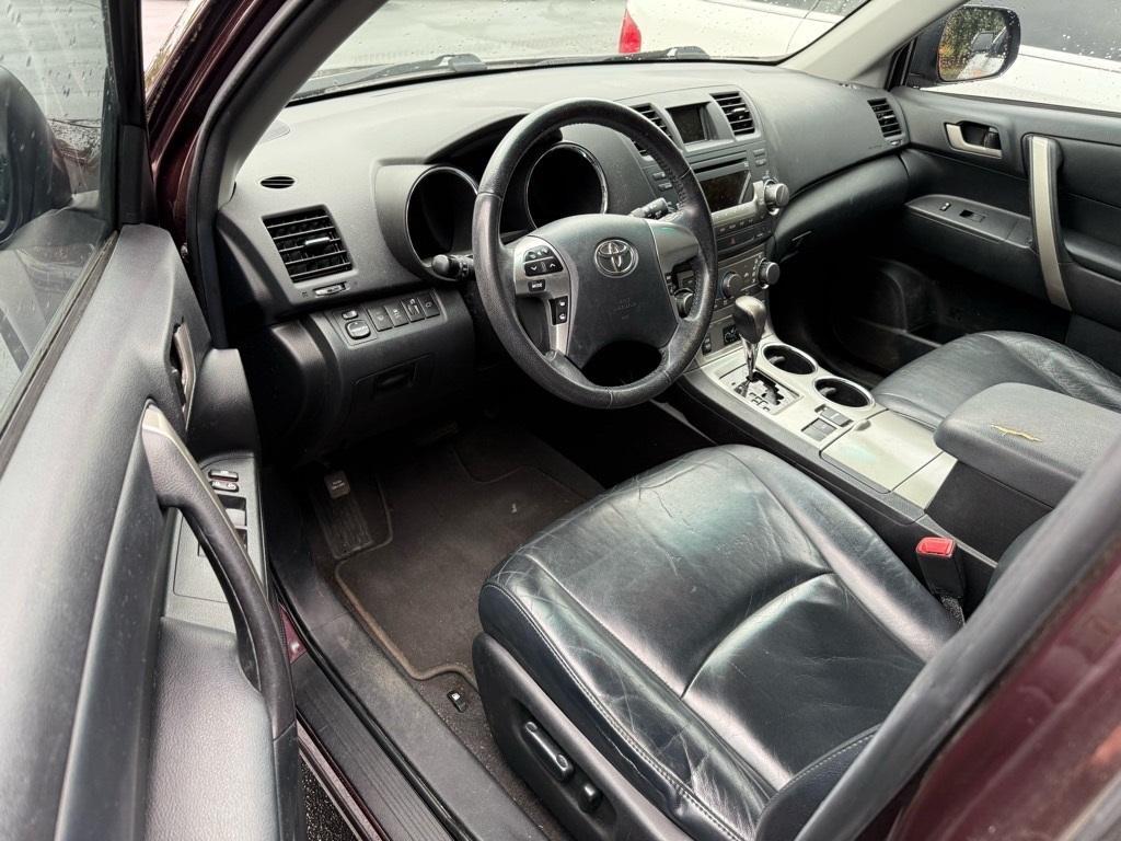 used 2011 Toyota Highlander car, priced at $13,968