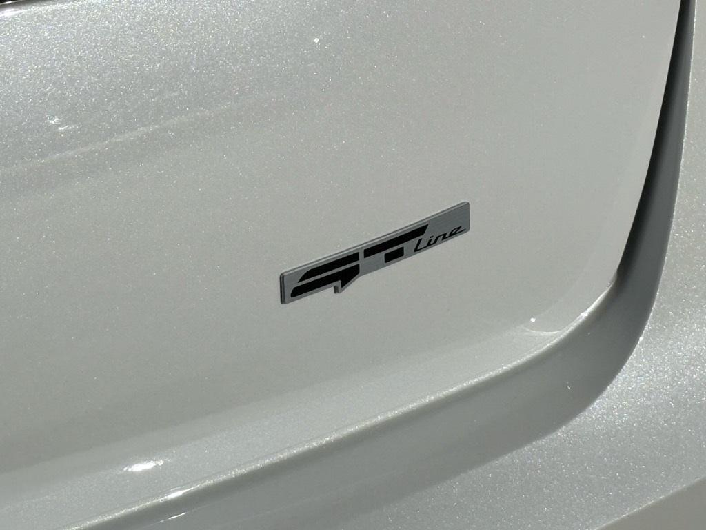 new 2025 Kia K5 car, priced at $30,056