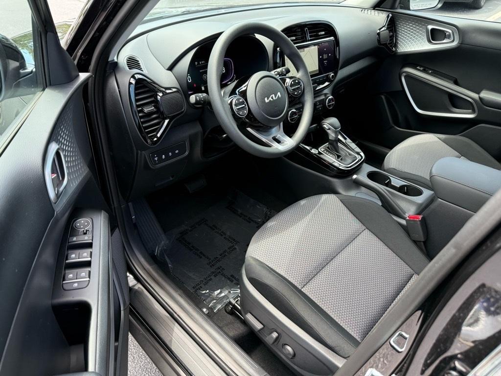 new 2025 Kia Soul car, priced at $23,360