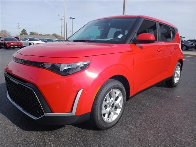 new 2025 Kia Soul car, priced at $19,999