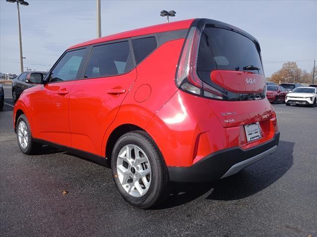 new 2025 Kia Soul car, priced at $19,999