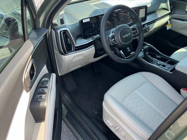 new 2025 Kia Sorento car, priced at $38,667