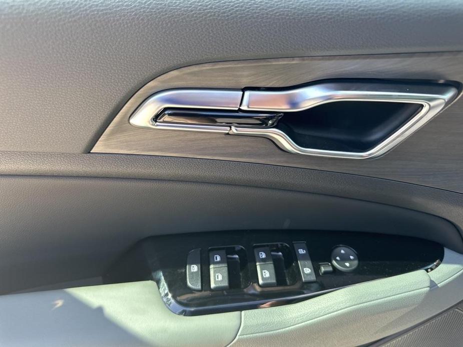 new 2024 Kia Sportage Plug-In Hybrid car, priced at $41,224