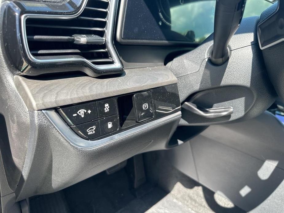 new 2024 Kia Sportage Plug-In Hybrid car, priced at $41,224