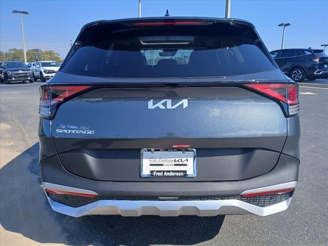 new 2025 Kia Sportage car, priced at $30,999