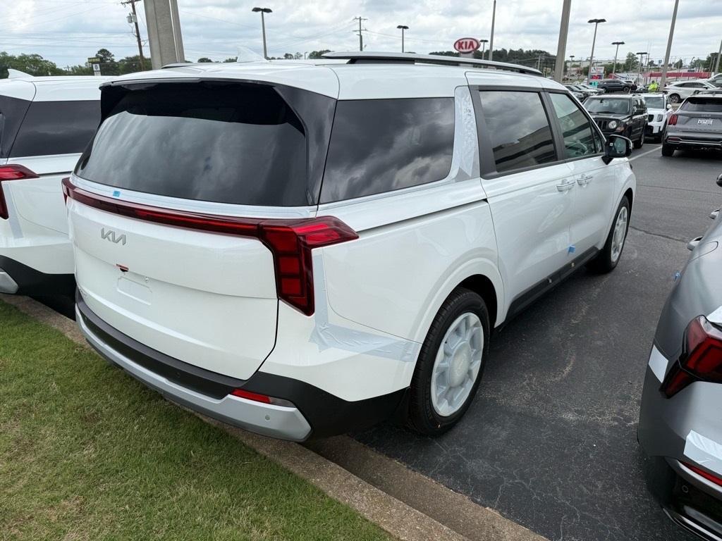 new 2025 Kia Carnival car, priced at $41,139