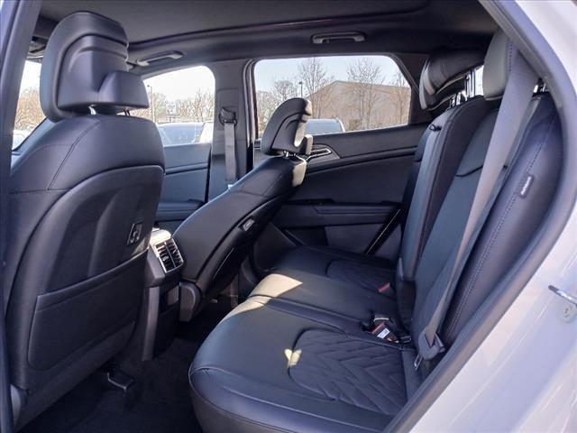 new 2025 Kia Sportage car, priced at $34,960