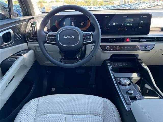 new 2025 Kia Sorento Hybrid car, priced at $37,999