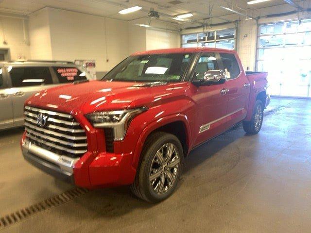 new 2024 Toyota Tundra Hybrid car