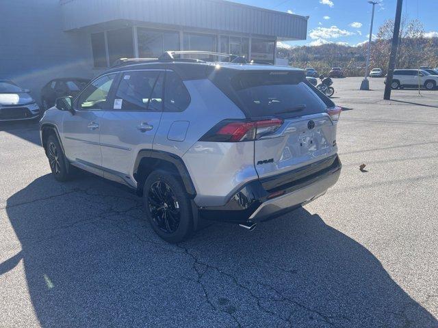 new 2024 Toyota RAV4 Hybrid car