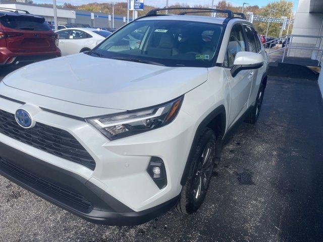 new 2024 Toyota RAV4 Hybrid car