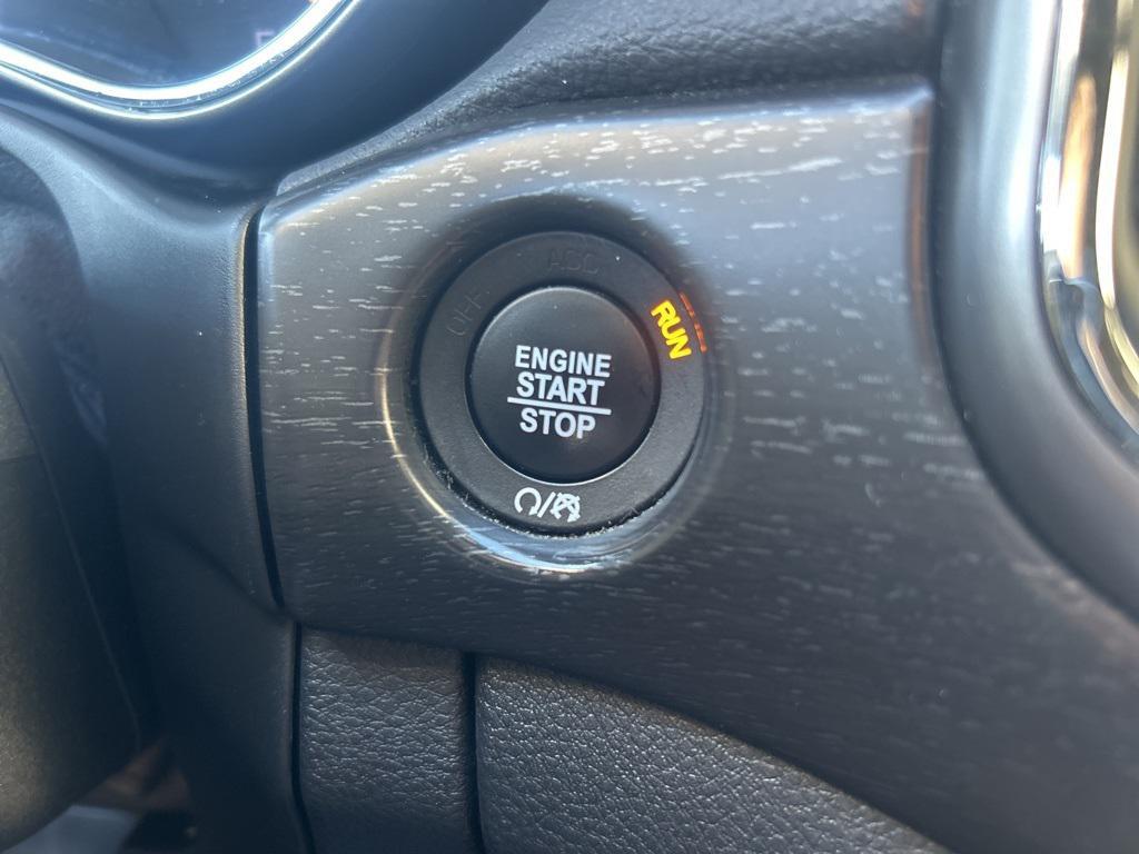 used 2018 Jeep Grand Cherokee car, priced at $18,995