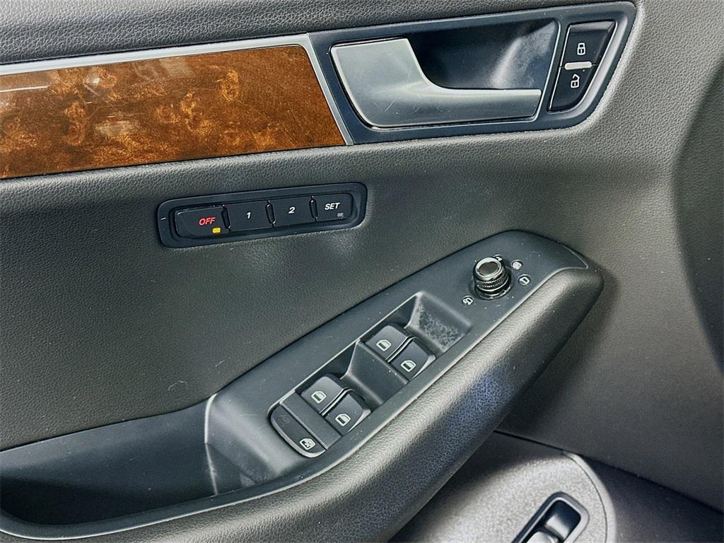 used 2012 Audi Q5 car, priced at $6,988