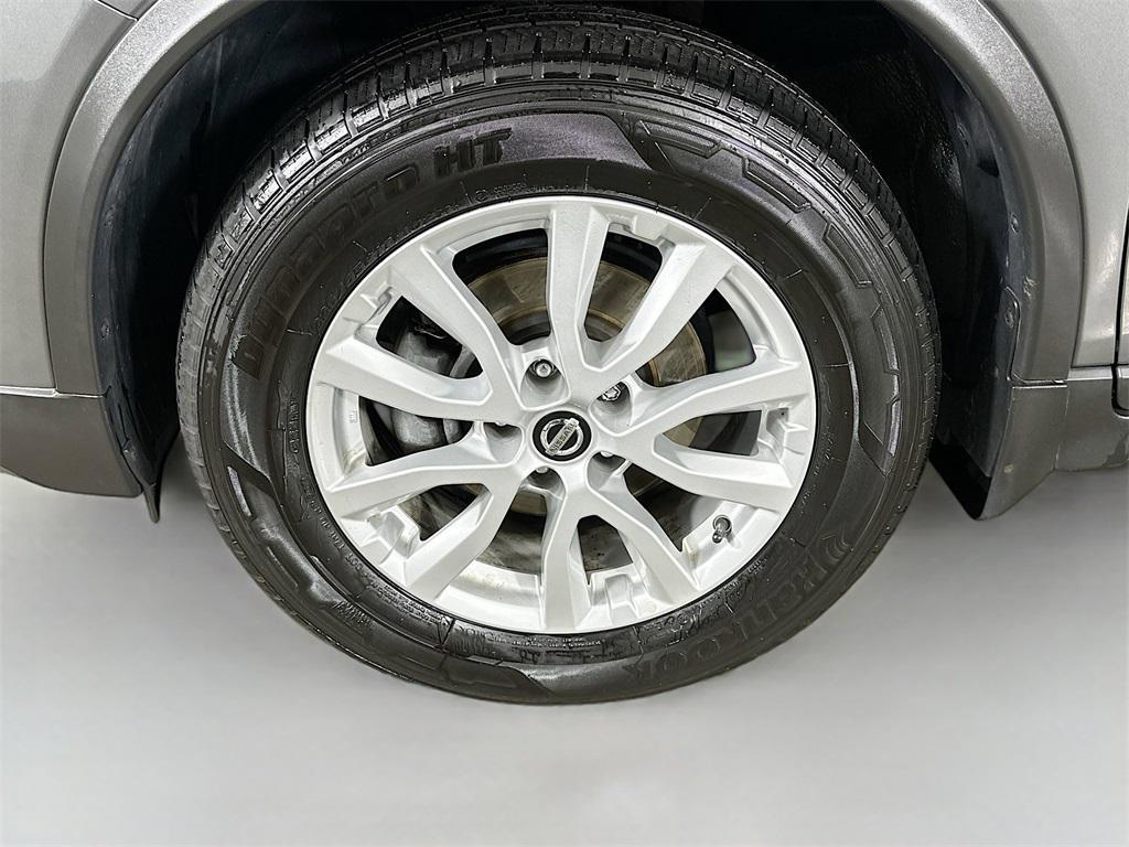 used 2018 Nissan Rogue car, priced at $13,000