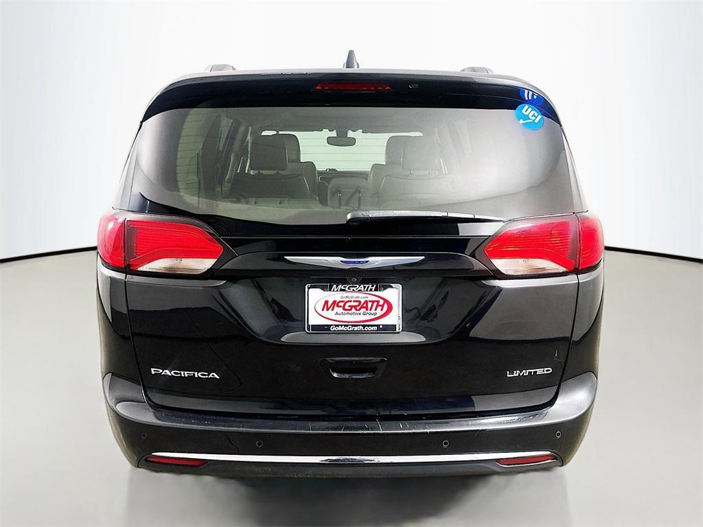 used 2020 Chrysler Pacifica car, priced at $23,499