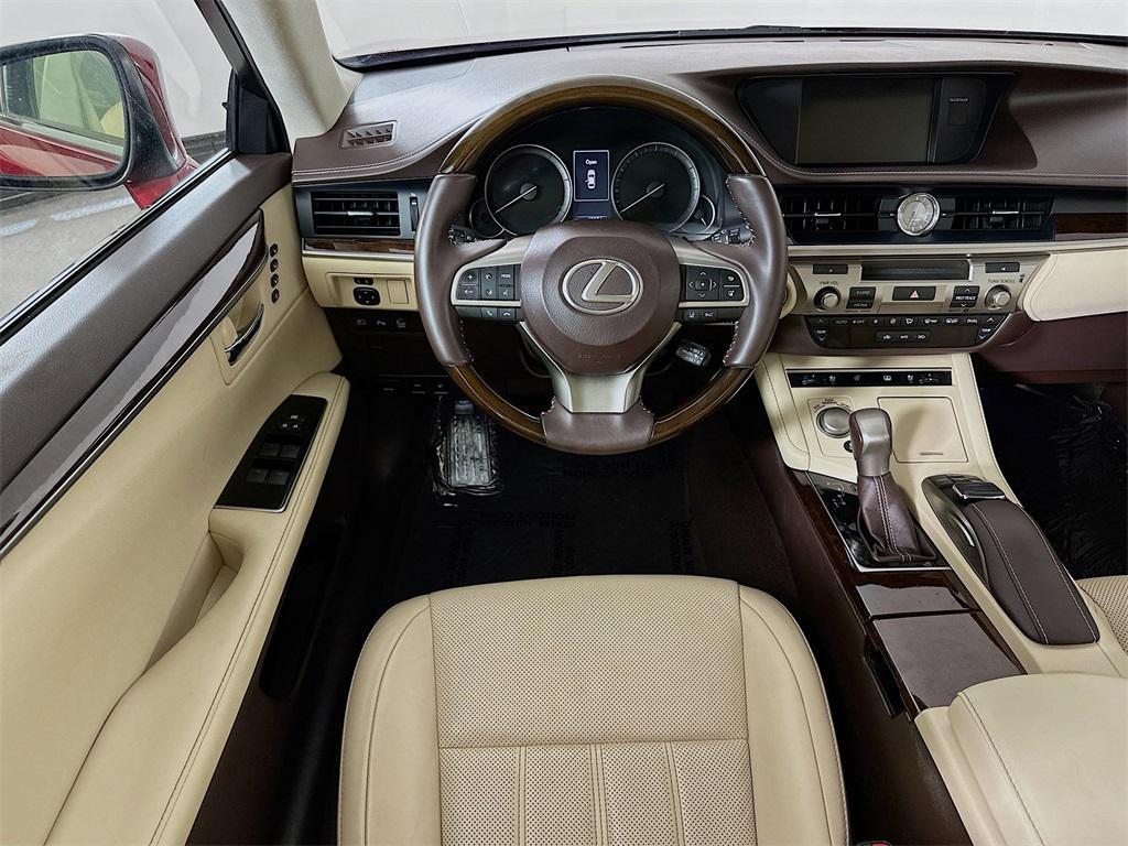 used 2017 Lexus ES 350 car, priced at $22,500
