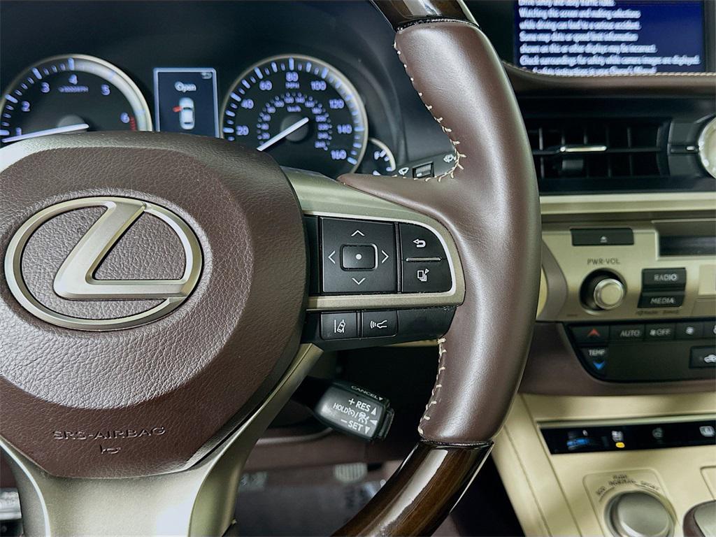 used 2017 Lexus ES 350 car, priced at $22,500