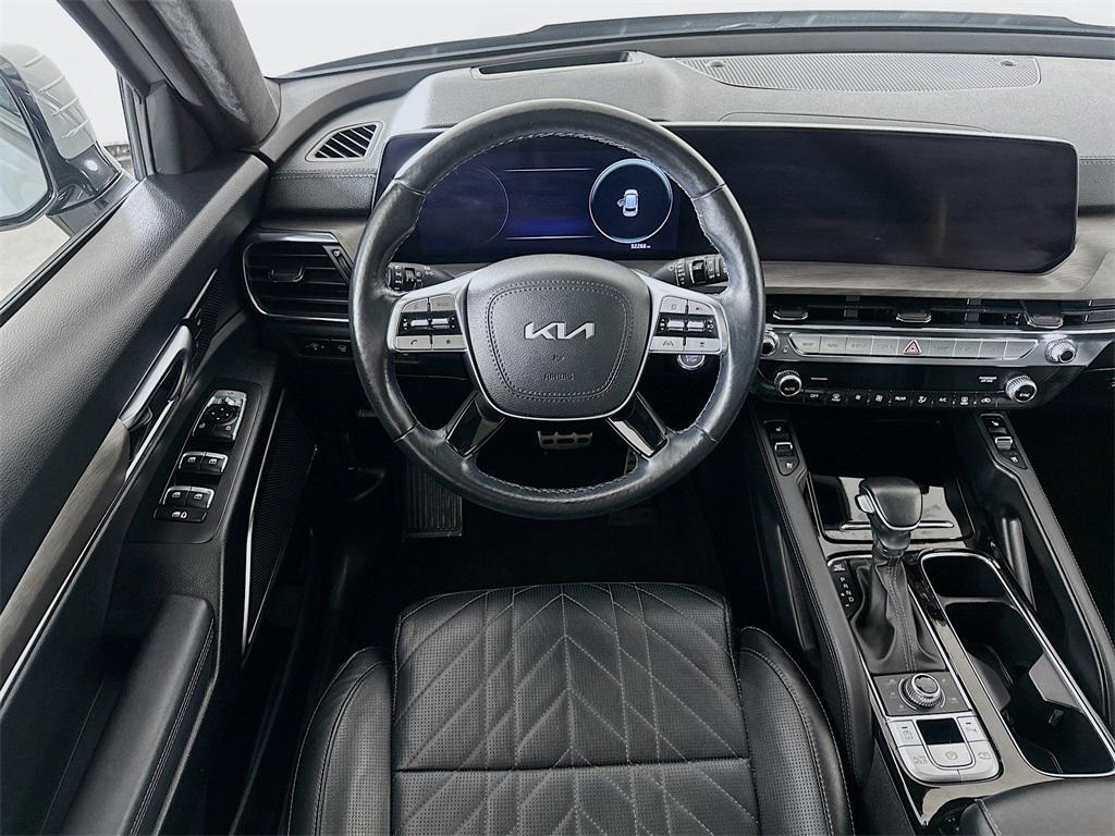 used 2023 Kia Telluride car, priced at $40,395