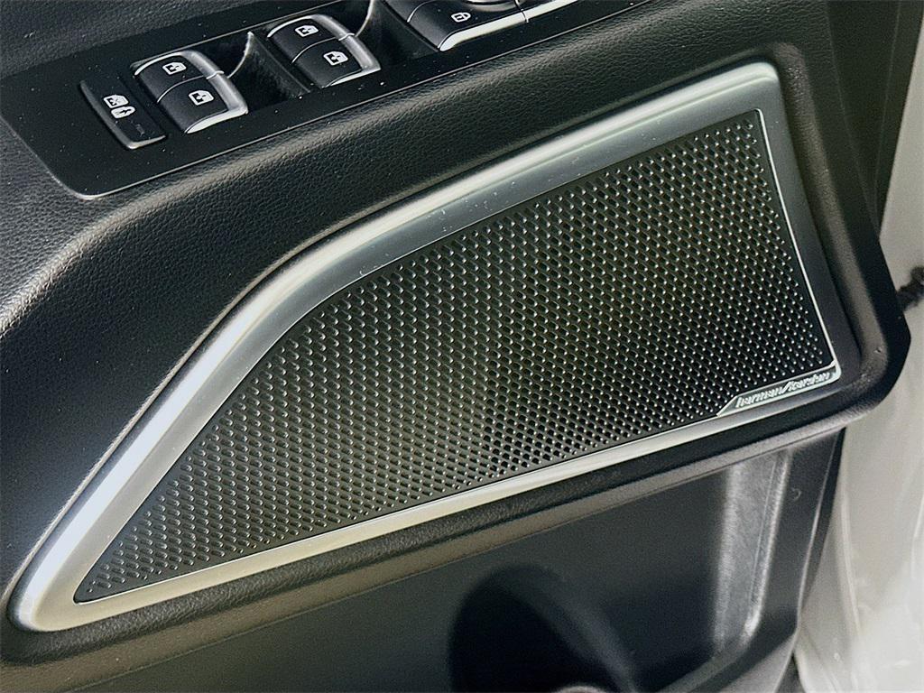 used 2023 Kia Telluride car, priced at $40,395