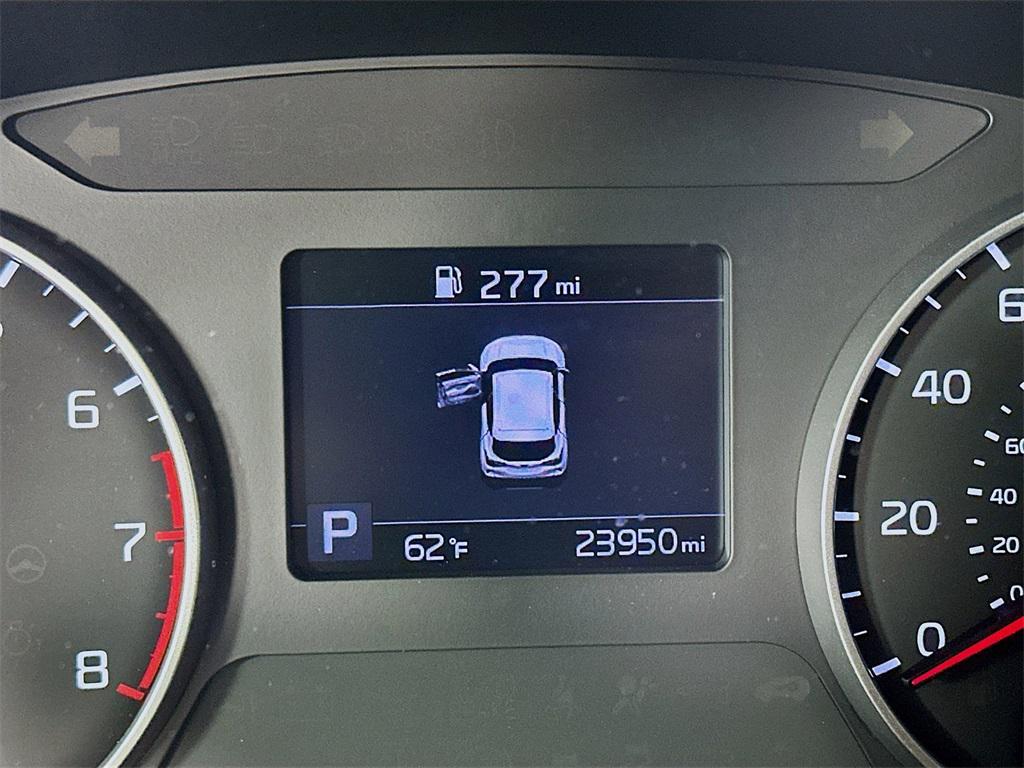 used 2023 Kia Seltos car, priced at $20,550