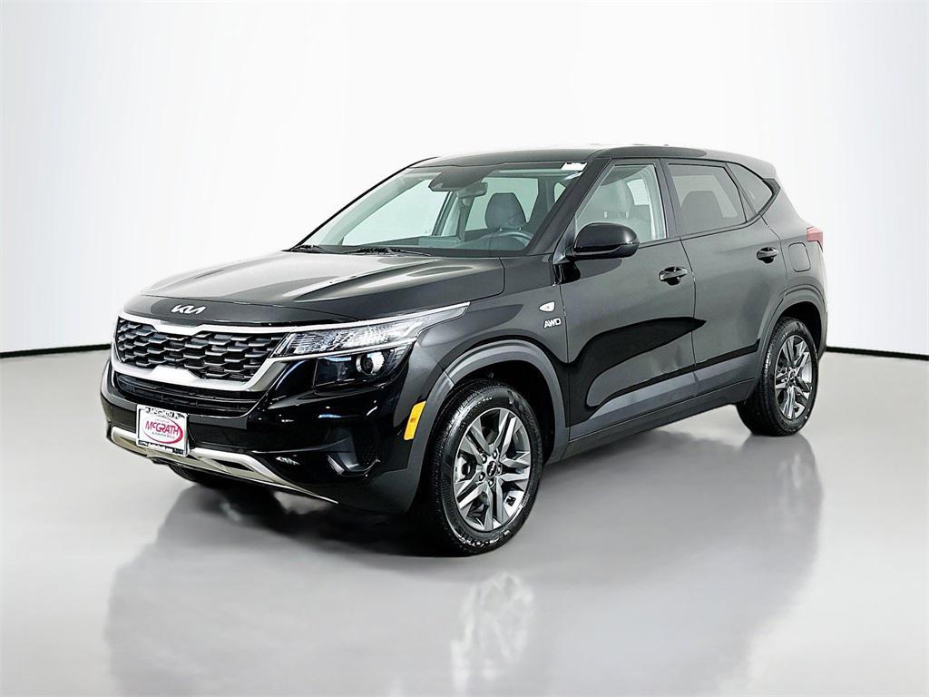 used 2023 Kia Seltos car, priced at $20,550