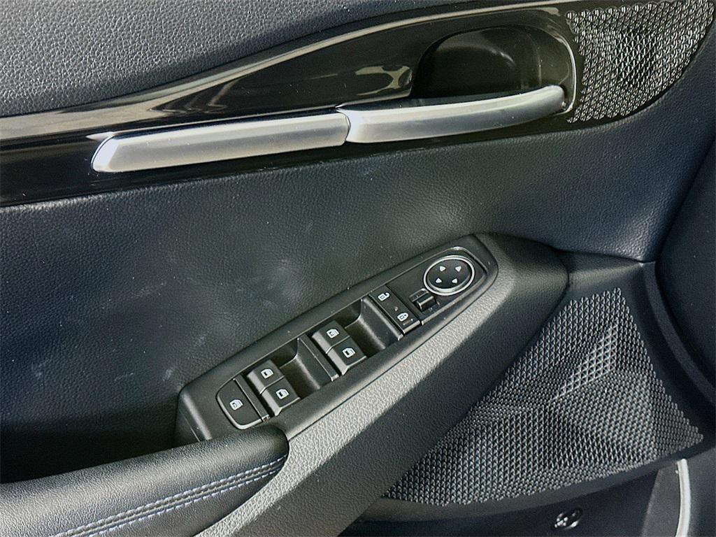 used 2022 Kia Seltos car, priced at $20,395