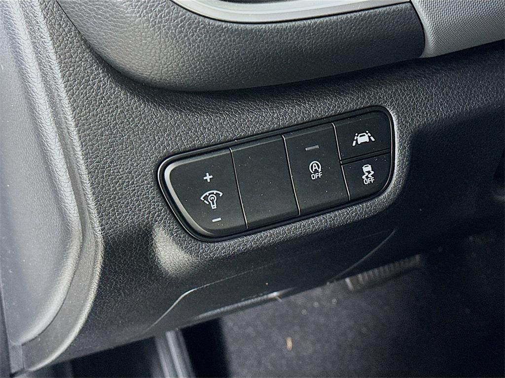 used 2023 Kia Seltos car, priced at $20,395