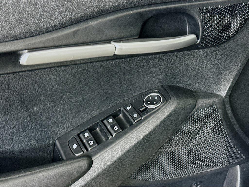 used 2023 Kia Seltos car, priced at $20,395